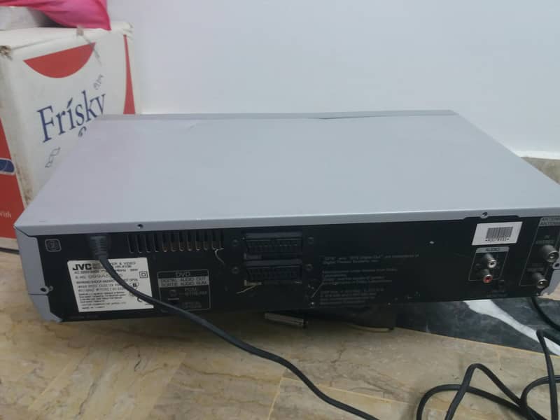 JVC Combo Vcr 4