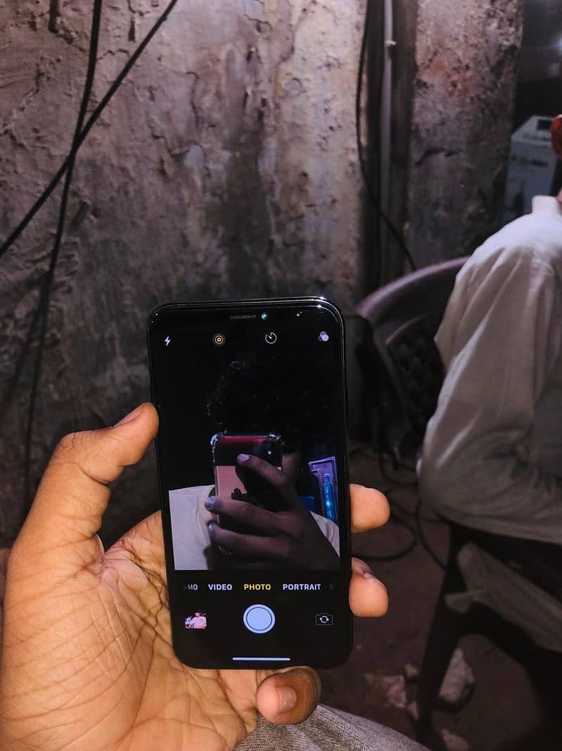 Apple iPhone X 6