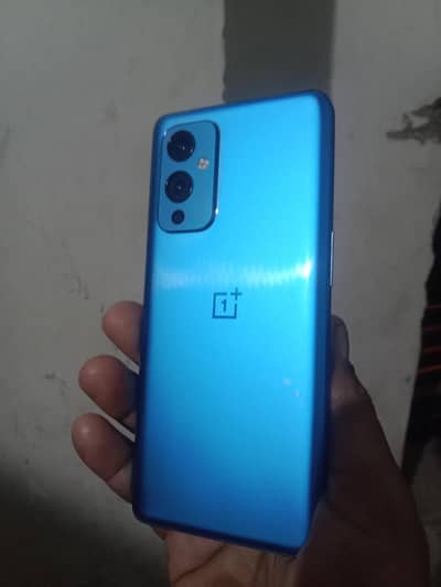 One Plus 9 5g
