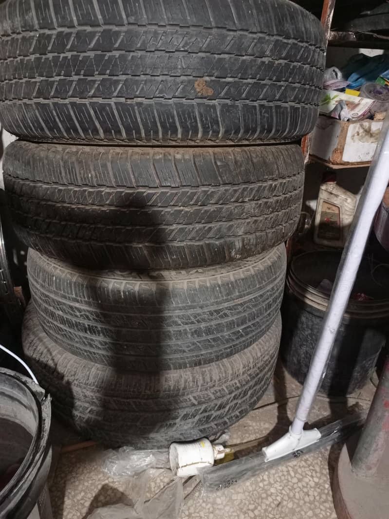 Jeep tyre 0