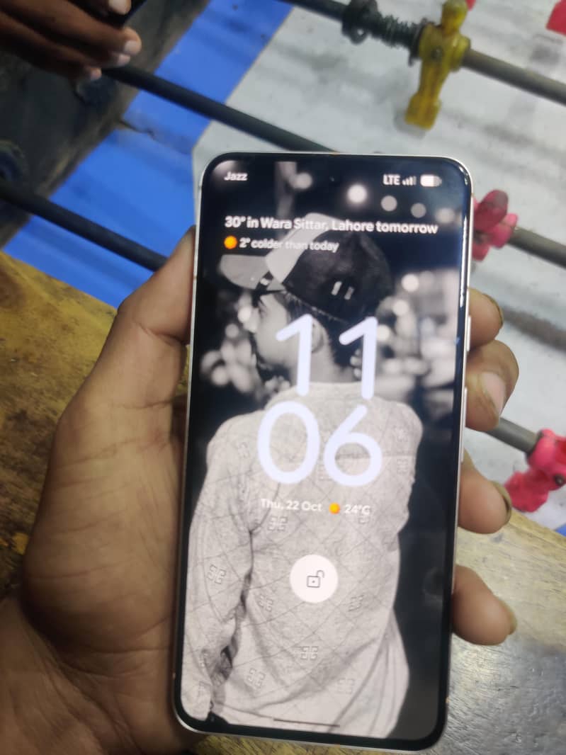Google Pixel 8 0