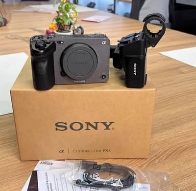 Sony FX3 CINEMA CAMERA FOR SALE