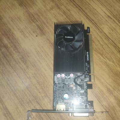 graphic card 2gp good condition