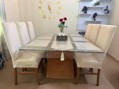 Almost New Chiniot Made 6 Seater Dining (Extendable to 8 Seater)