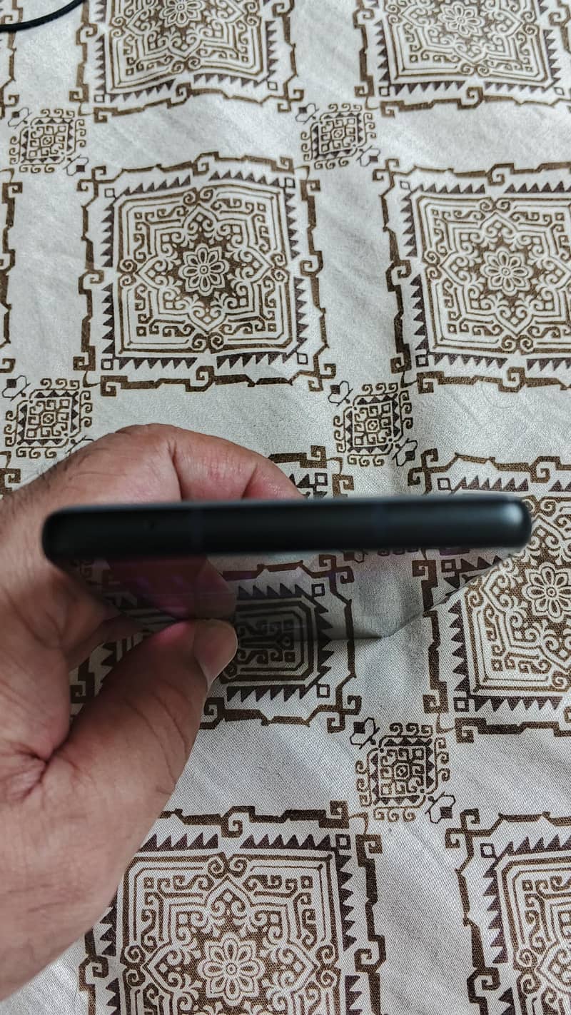 Google Pixel 6a 4