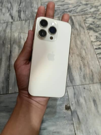 Apple iPhone 14 Pro