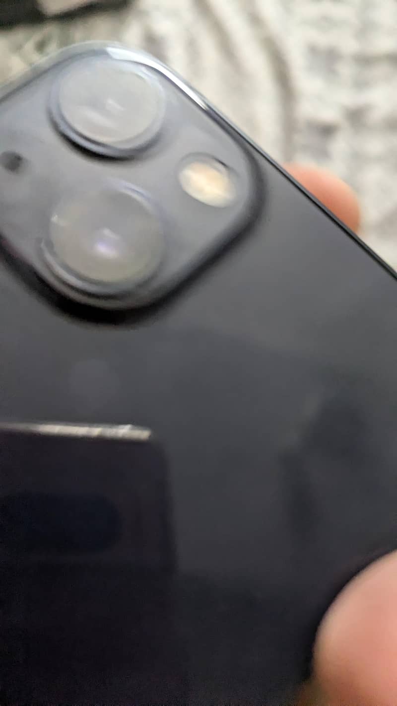 Apple iPhone 13 5