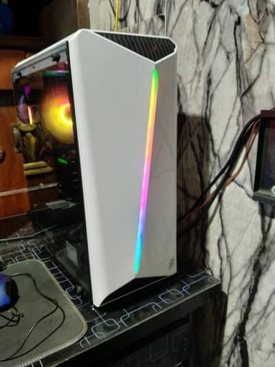 ist palyer  gameing caseing