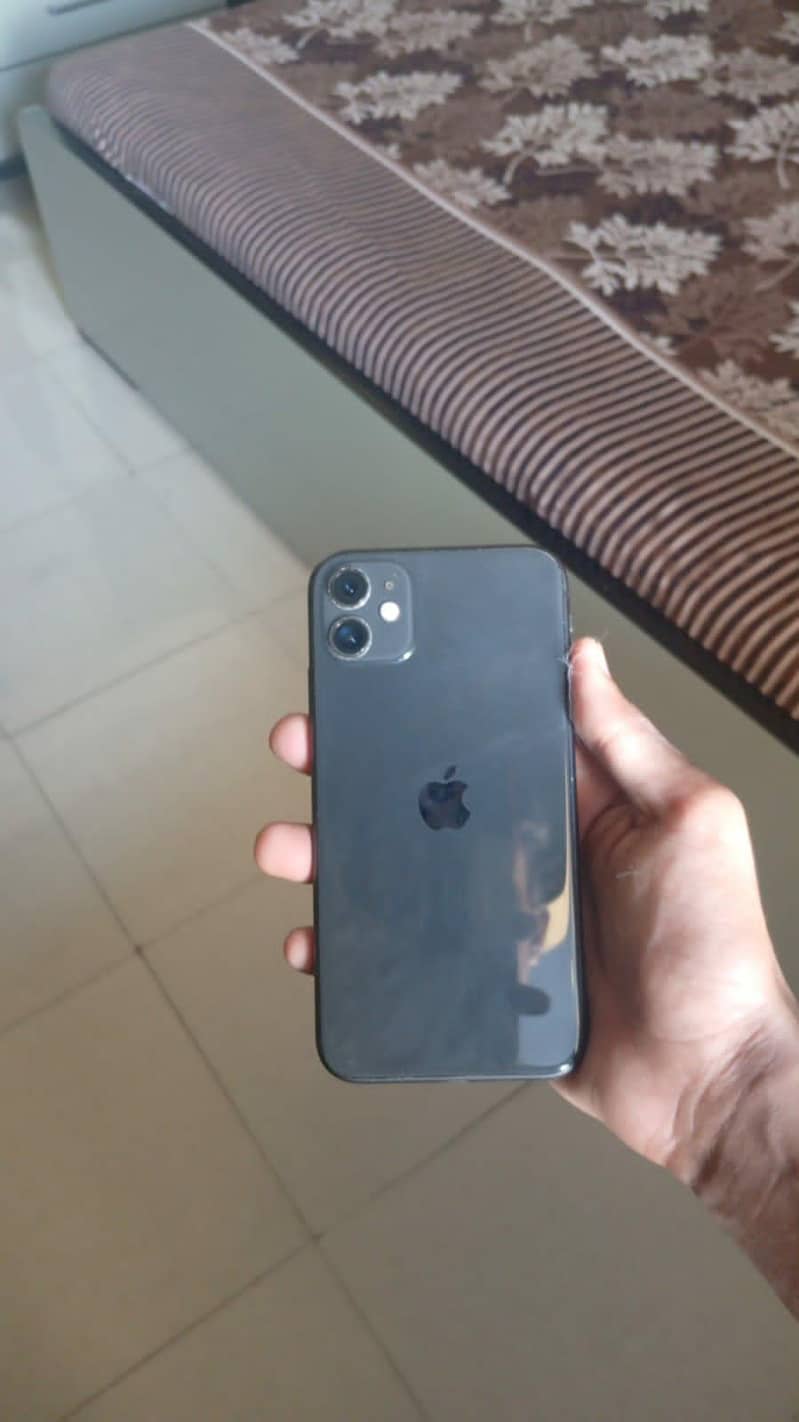 Apple iPhone 11 0