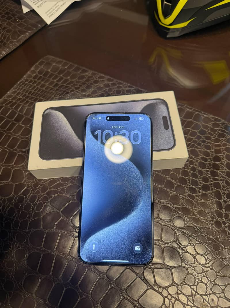 Apple iPhone 15 Pro Max 2