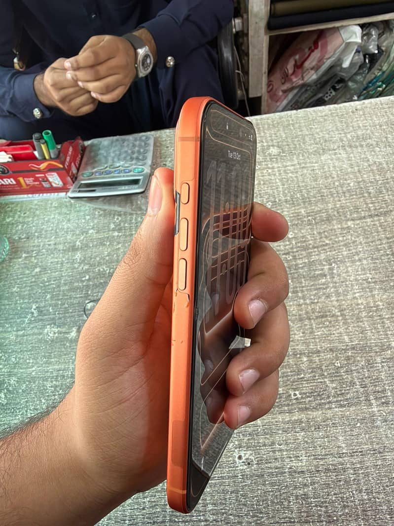 Apple iPhone 17 Pro Max 2