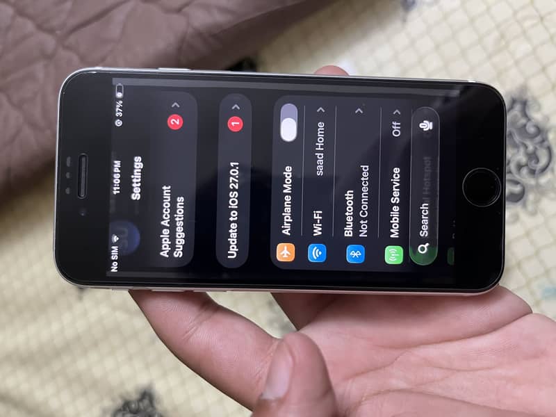 Apple iPhone SE 6