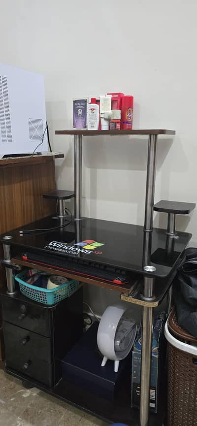 PC Glass Computer Table