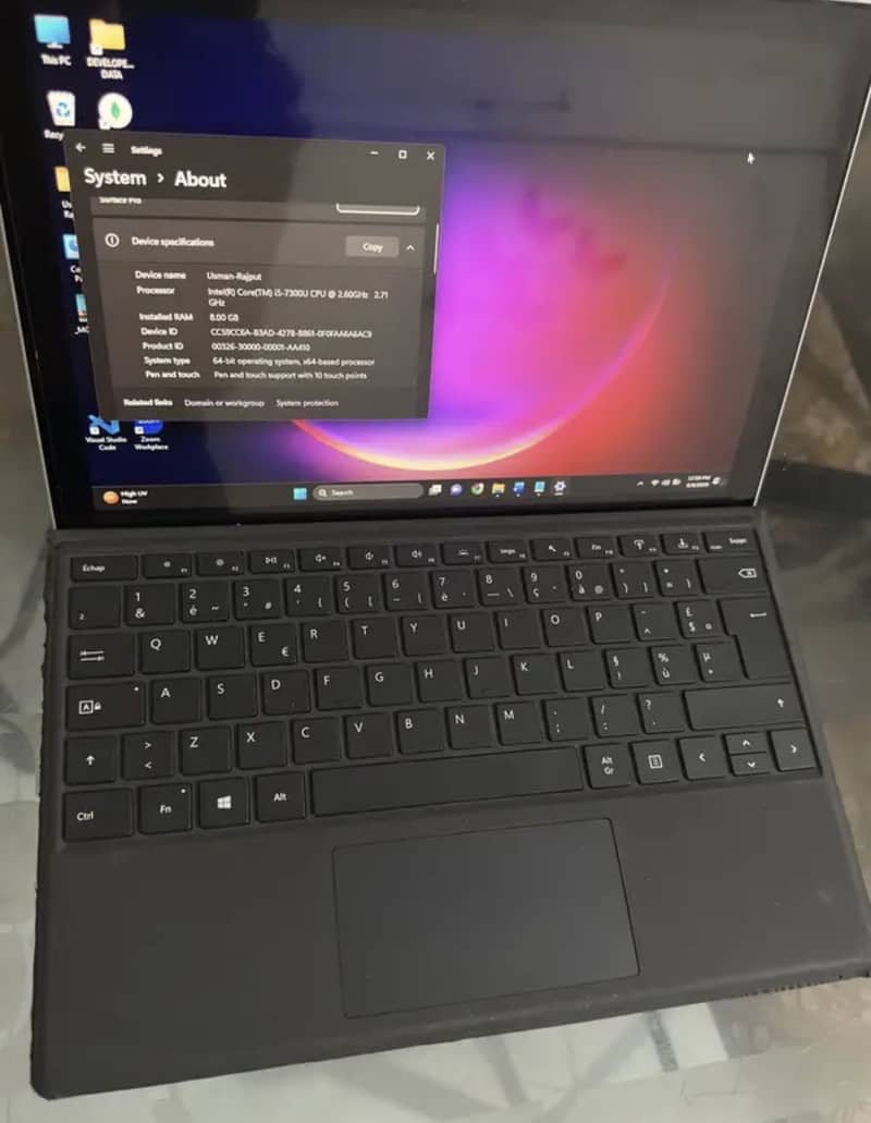 Surface Pro i5 7th Gen 0