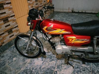 Honda 125 2021 model antique