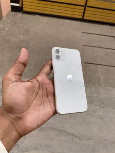 Apple iPhone 11