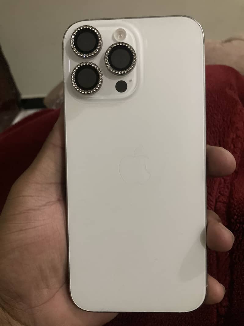 Apple iPhone 16 Pro Max 0