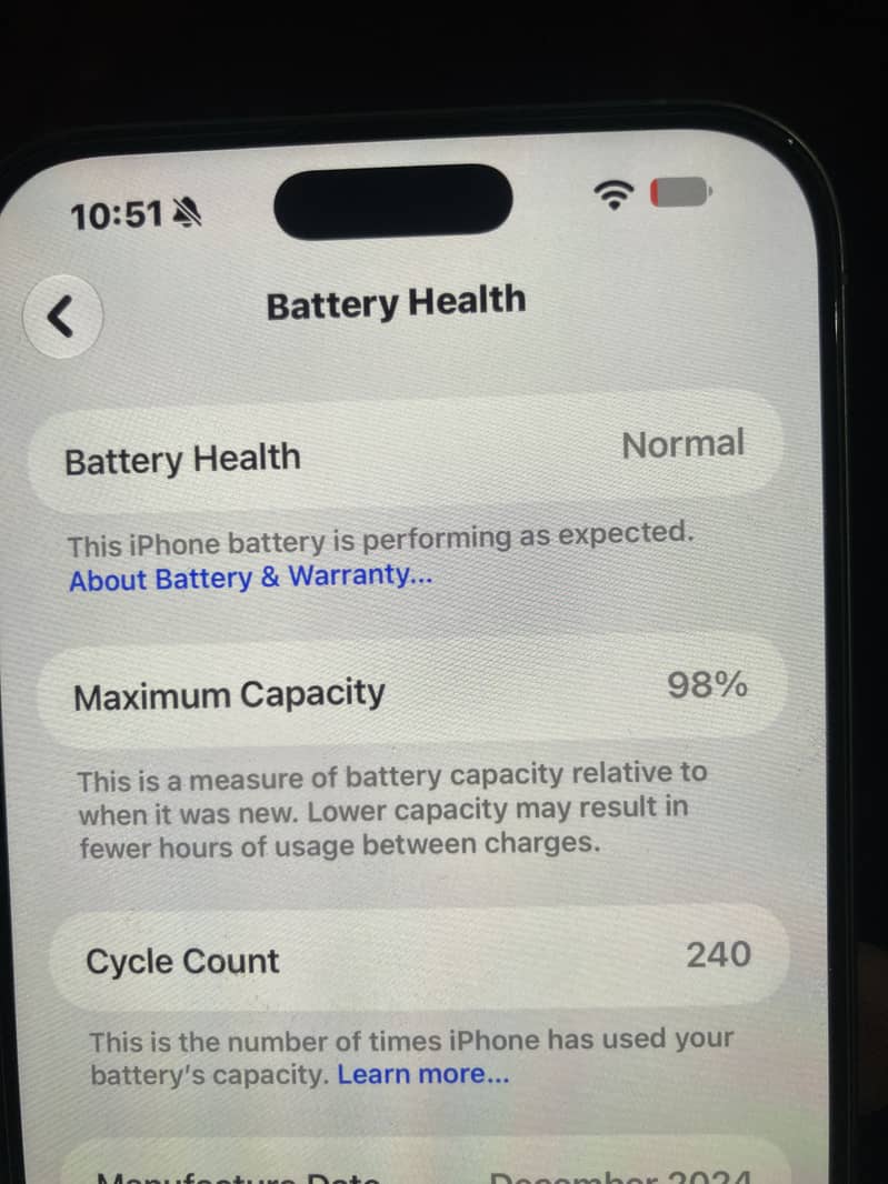 Apple iPhone 16 Pro Max 4