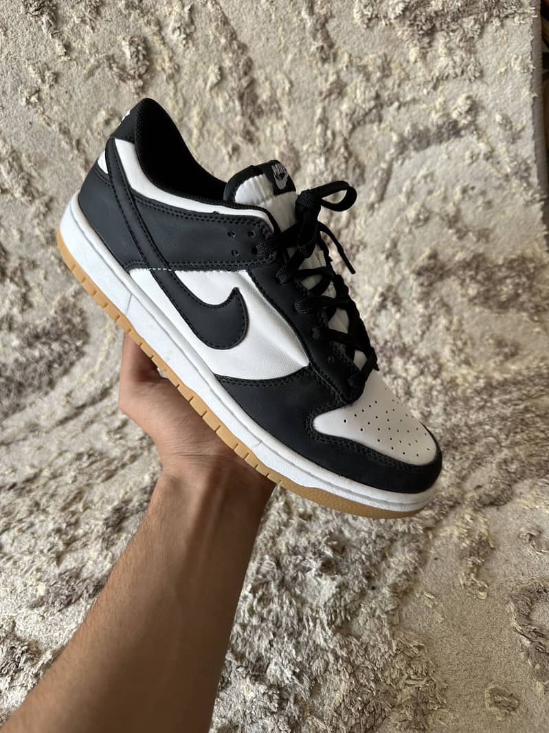 Nike dunk low (panda) 5