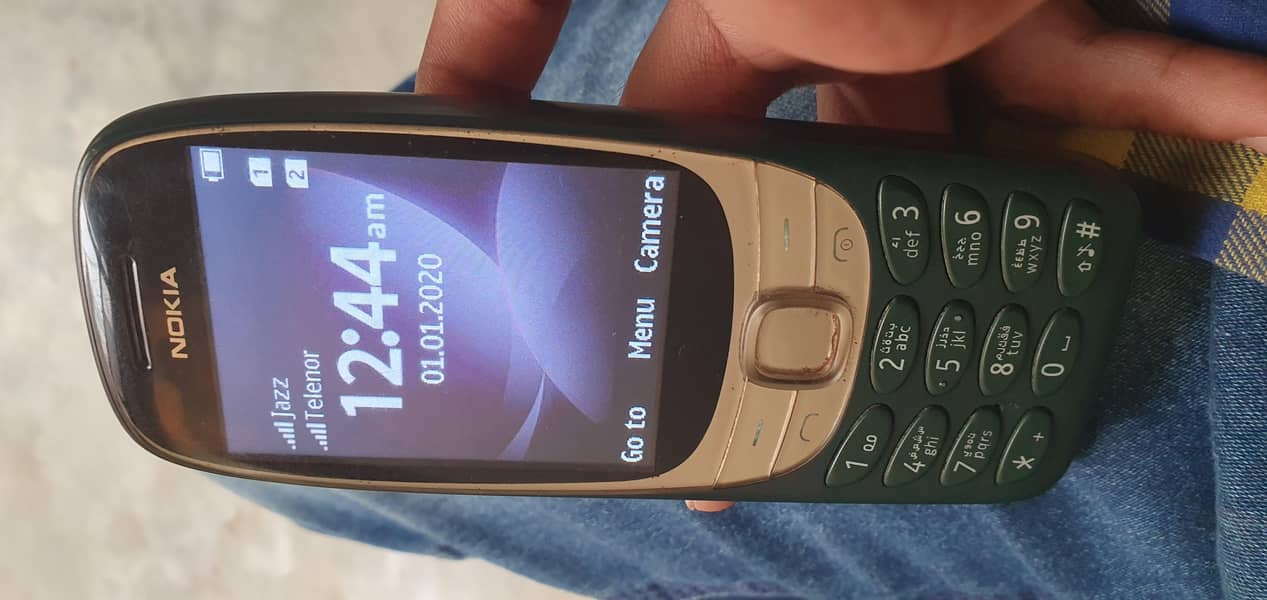 Nokia 6310 3