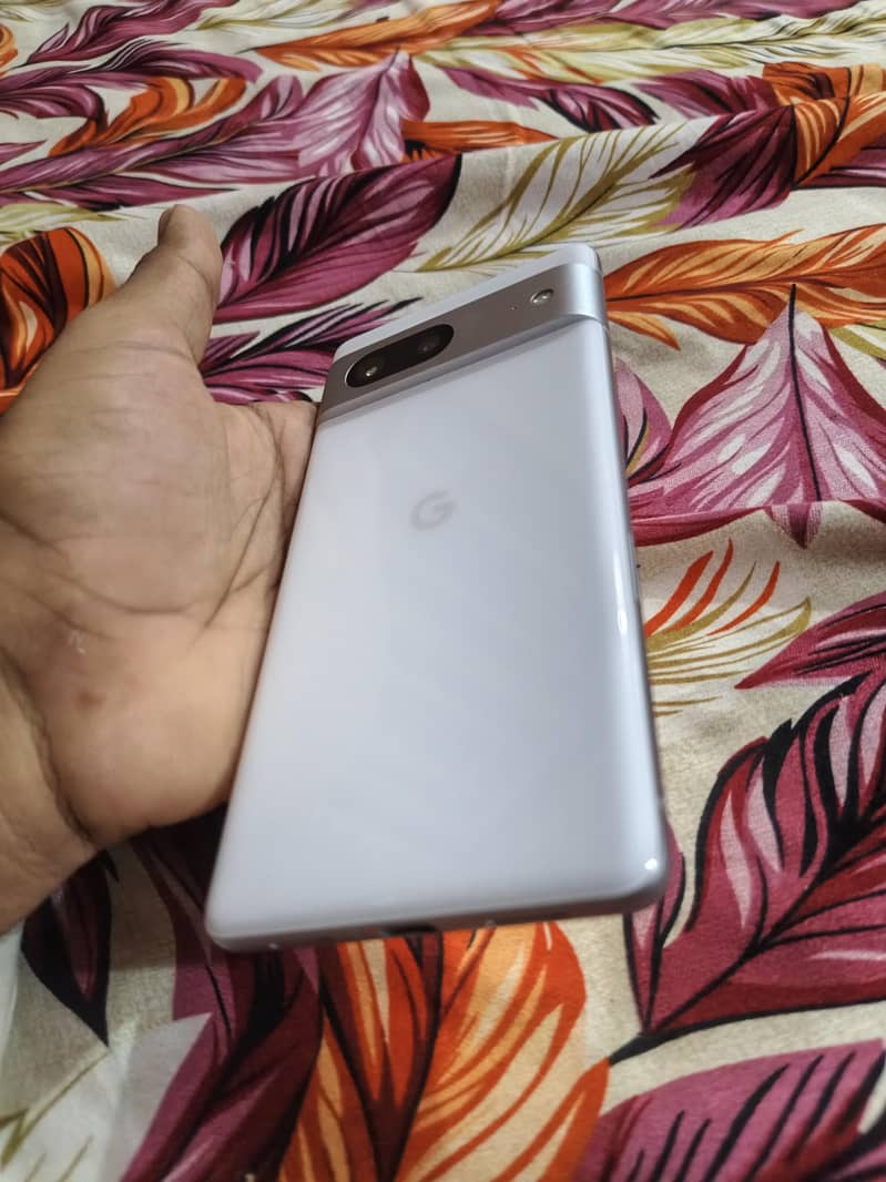 Google Pixel 7 3