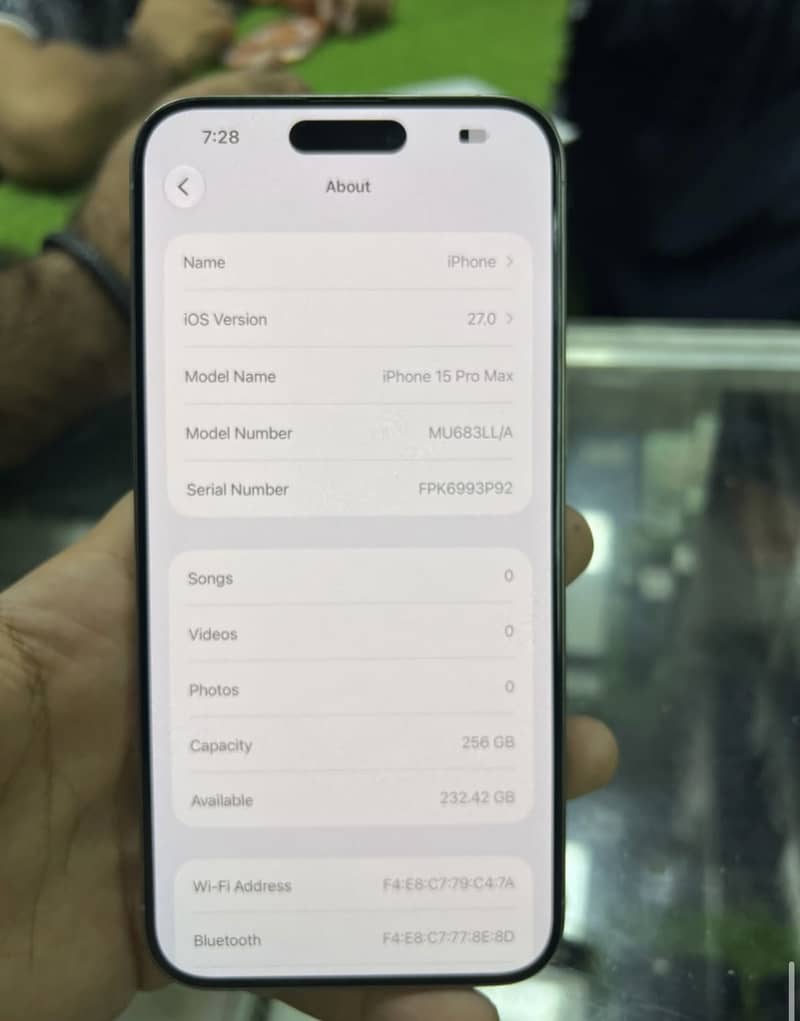 Apple iPhone 15 Pro Max 1
