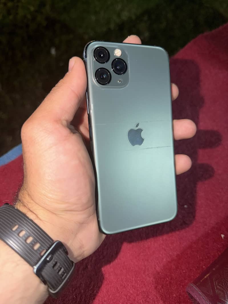 Apple iPhone 11 Pro 0