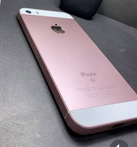 Apple iPhone SE 0
