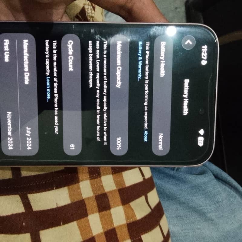 Apple iPhone 15 plus 4