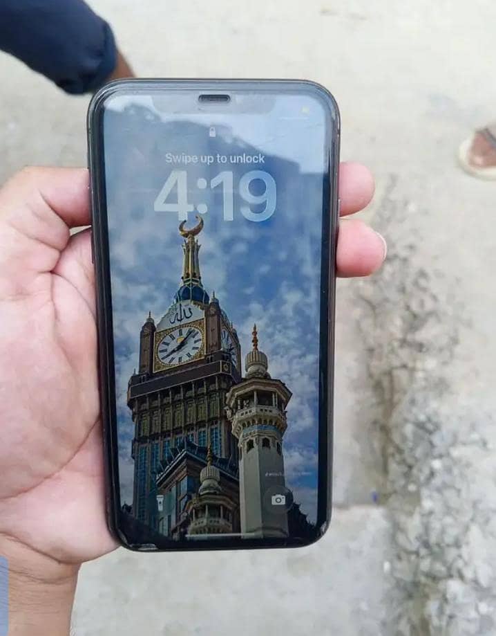 Apple iPhone 11 1