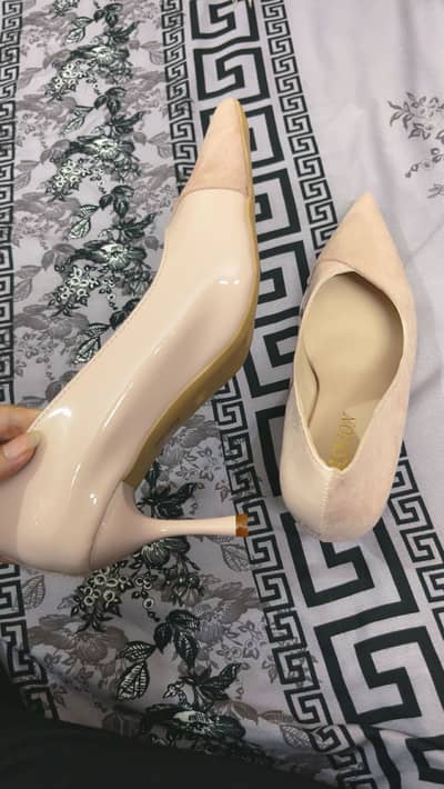 Light pink brand shoes