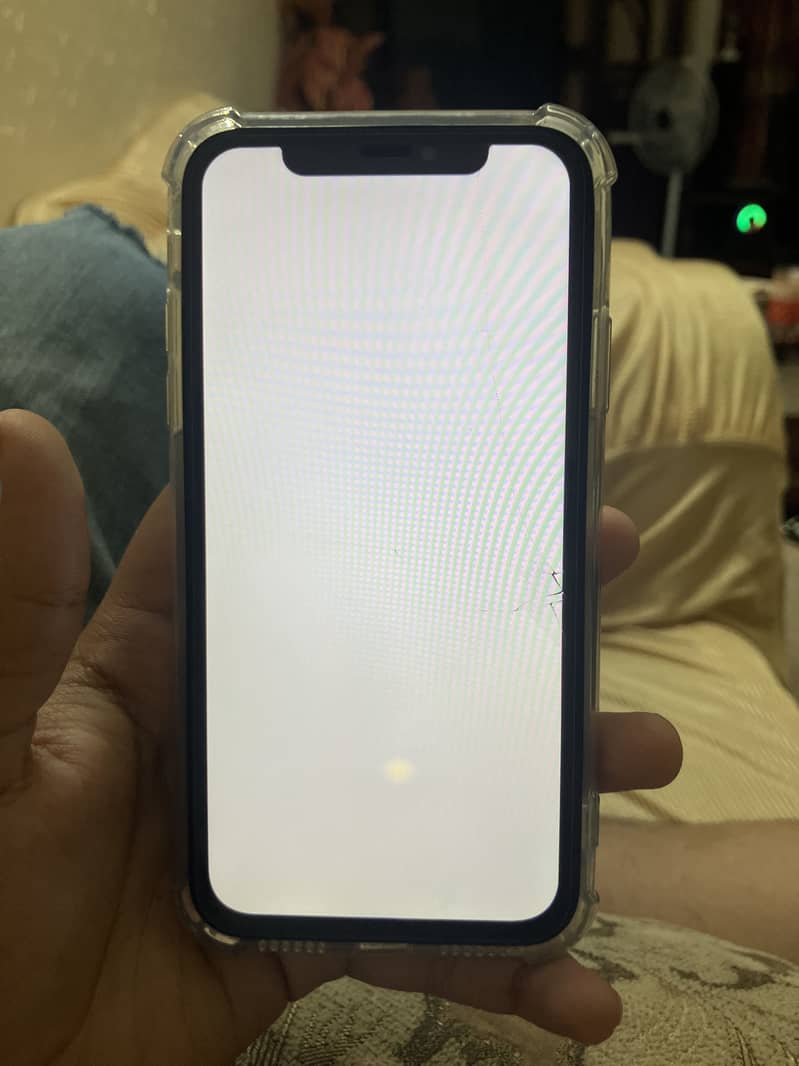 Apple iPhone XR mdm 14
