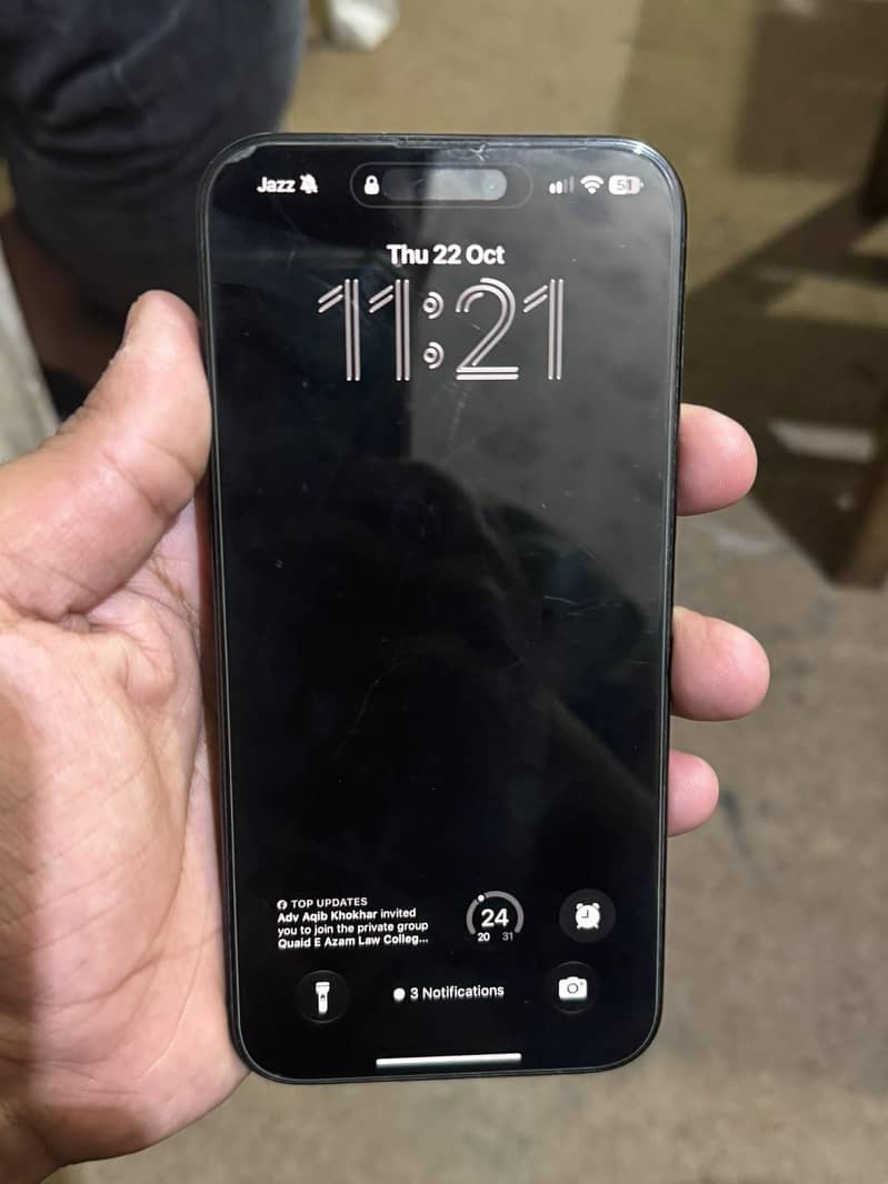 Apple iPhone 15 Pro Max 3