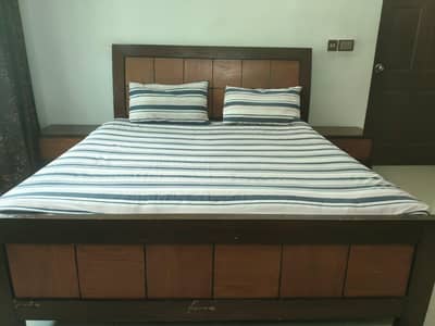 bed set with mattress