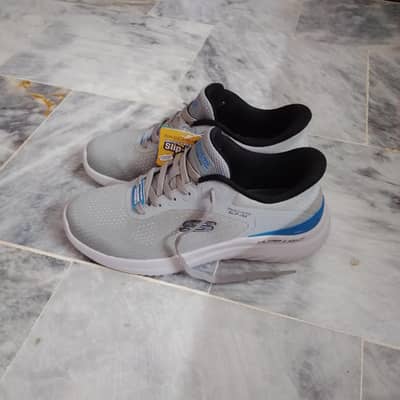 100% new Skecher jogger 40 size EUR Skecher Slip-Ins