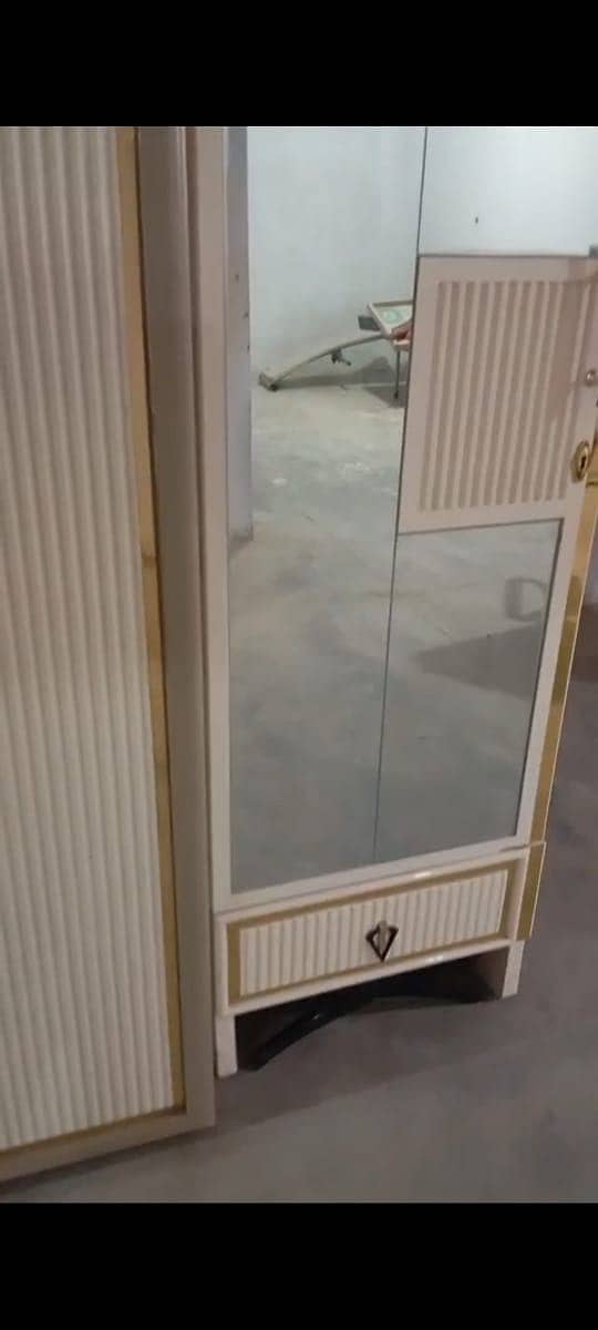 THREE BEDROOM SET 8