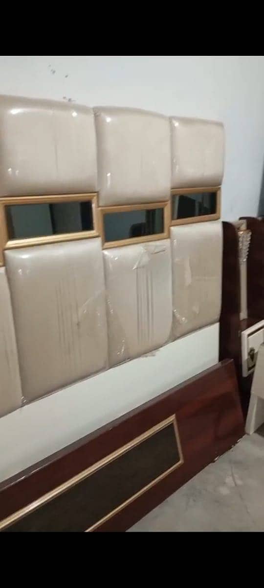 THREE BEDROOM SET 9