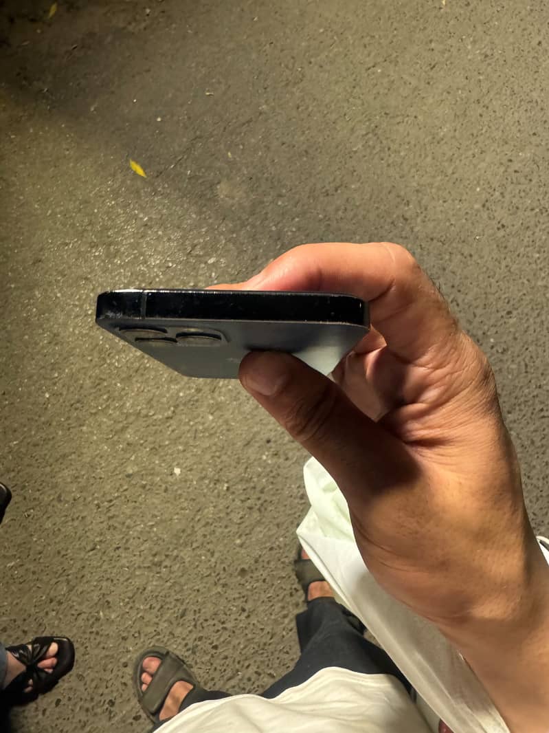 Apple iPhone 12 Pro 4
