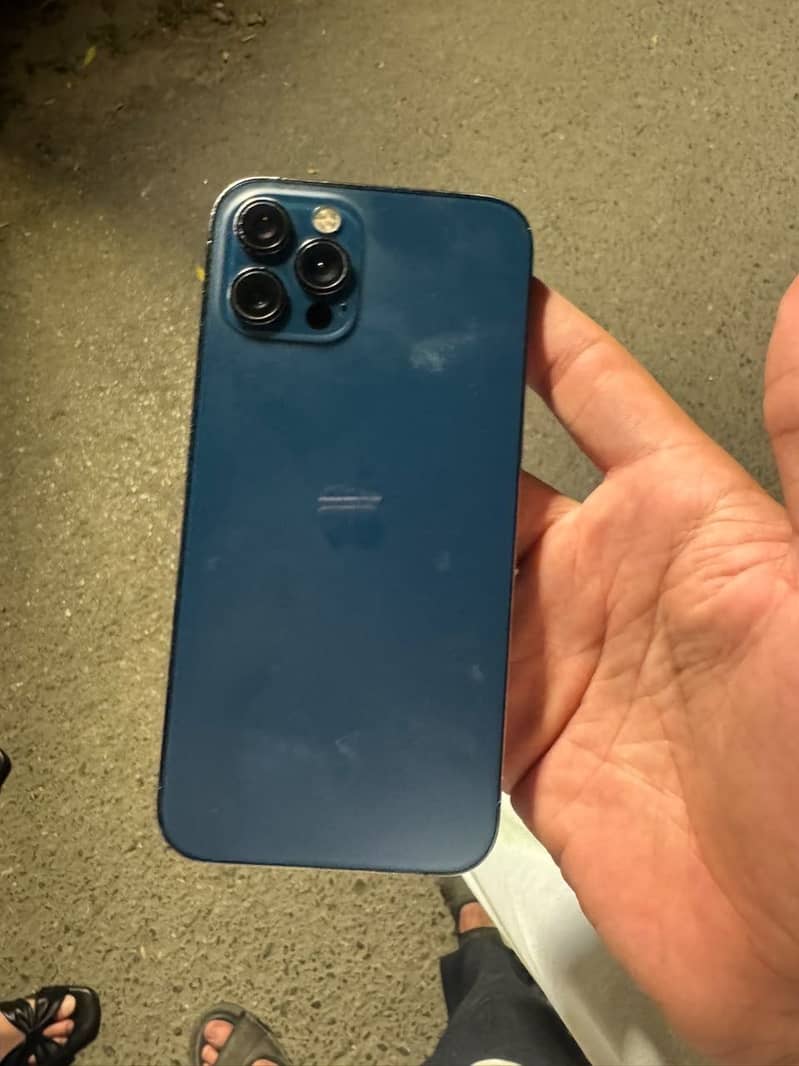 Apple iPhone 12 Pro 13
