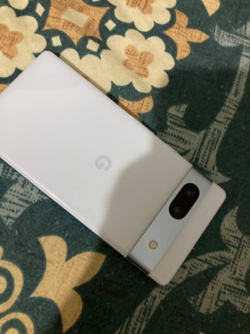 Google Pixel 7a 1