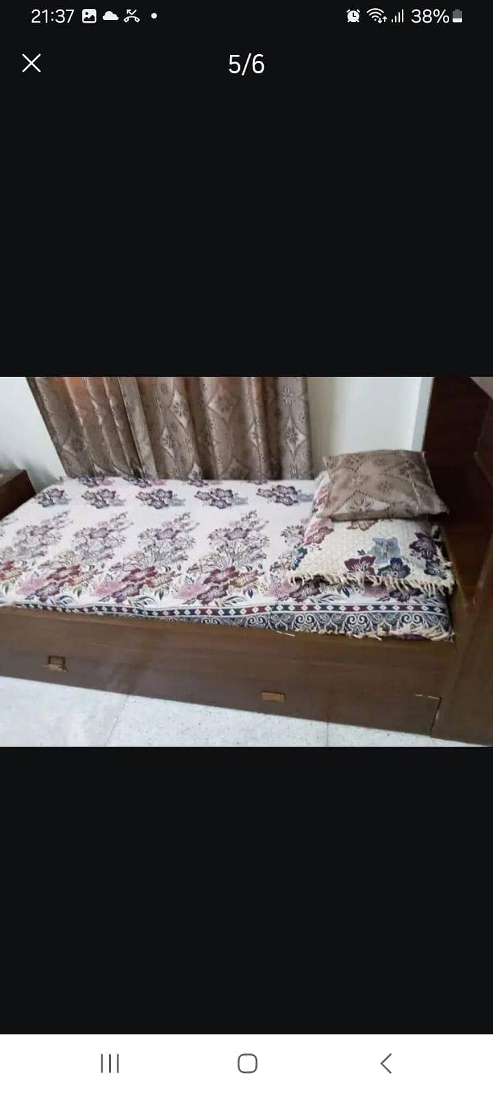 2 single beds available 0