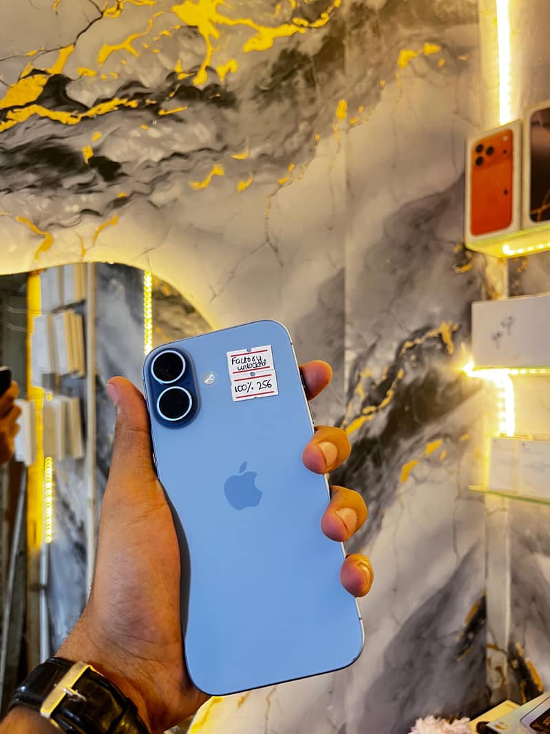 Apple iPhone 17 0