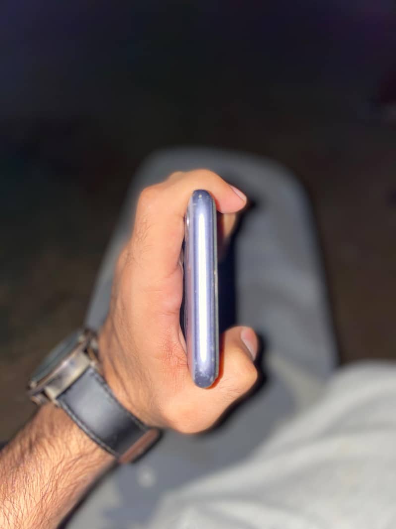 Apple iPhone 11 2