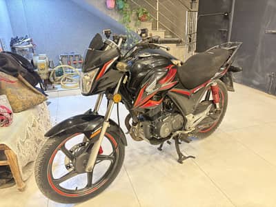 Honda CB 150F