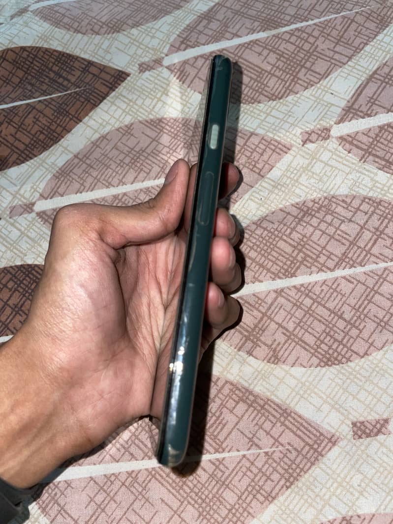Google Pixel 5a 1