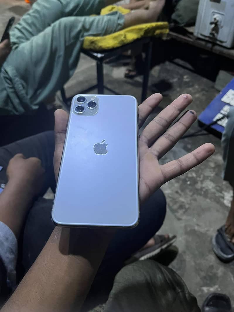 iphone 11 pro max 0