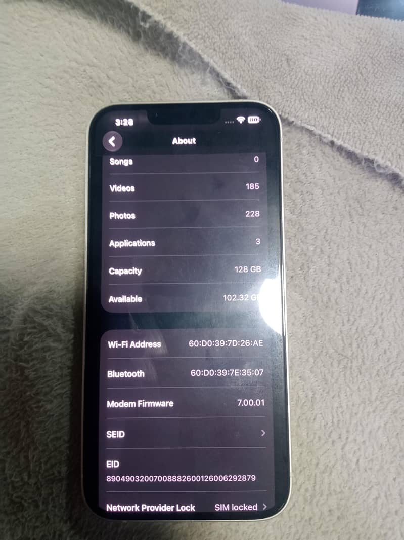 Apple iPhone 13 3