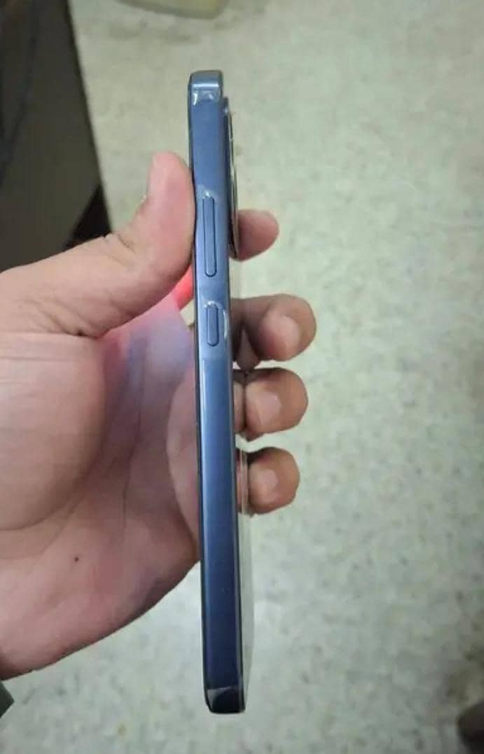 OPPO A6s Pro 4