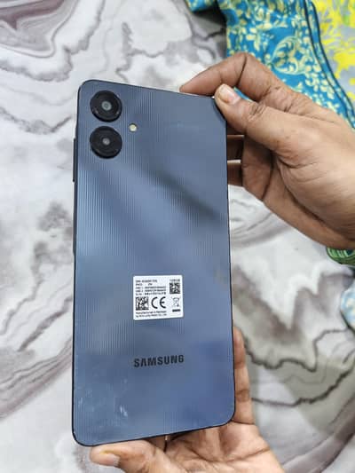 Samsung Mobile A06