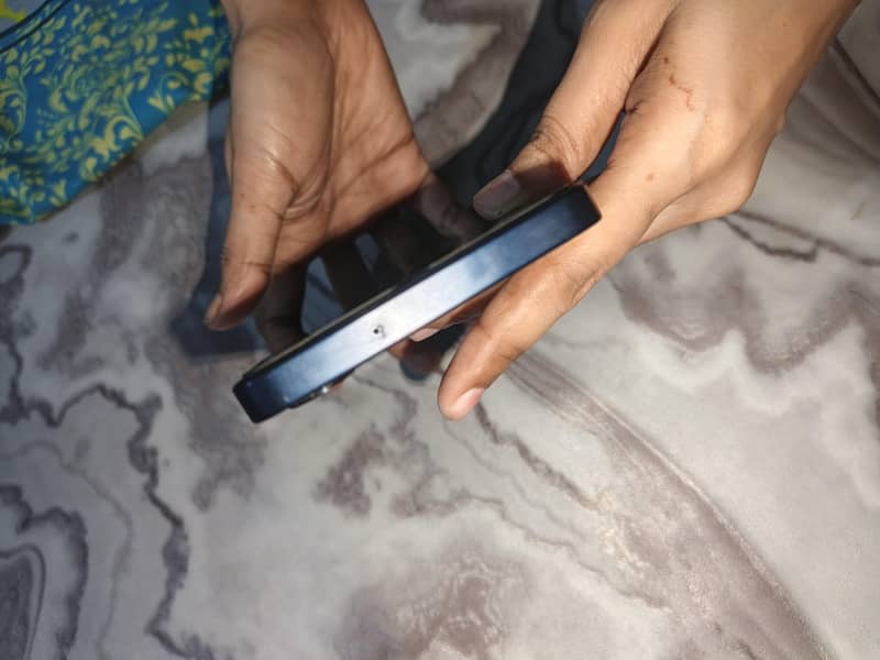 Samsung Mobile A06 3
